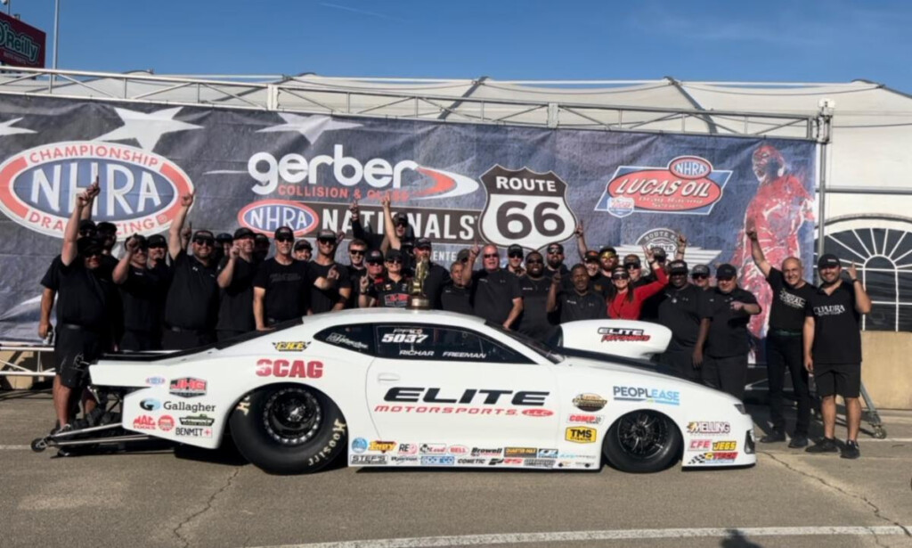 Richard Freeman wins Mountain Motor Pro Stock in Chicago