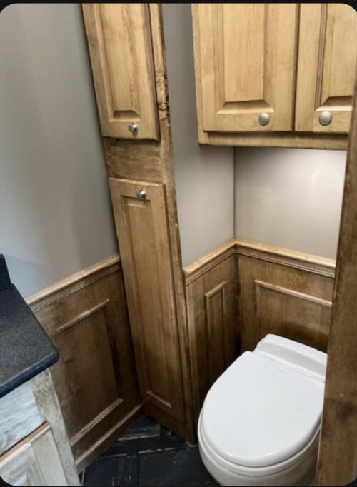 NEW JUST ARRICED, AVAILABLE TODAY !!! 2025 NRC 18' Slide Out Cascadia BunkToter - Image 35