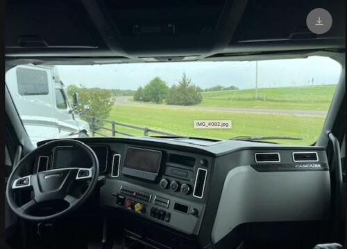 NEW JUST ARRICED, AVAILABLE TODAY !!! 2025 NRC 18' Slide Out Cascadia BunkToter - Image 16