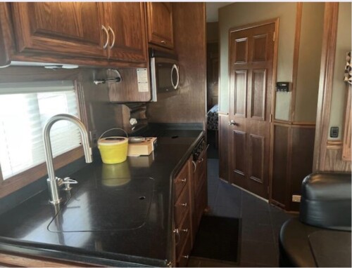 2009 Renegade Dual Slide Cascadia Coach, 105K Miles,Lots of Sleeping, Side Isle Mid Bath Floor Plan, Loaded, Available Today - Image 11