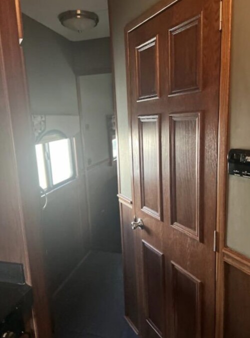 2009 Renegade Dual Slide Cascadia Coach, 105K Miles,Lots of Sleeping, Side Isle Mid Bath Floor Plan, Loaded, Available Today - Image 14