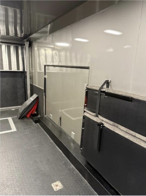 2019 Pegasus 40' Gooseneck, Generator, (2) A/C Units, (2) Power Awnings, (2) Fold Down Sleeper/Sofas, Immaculate - Image 13
