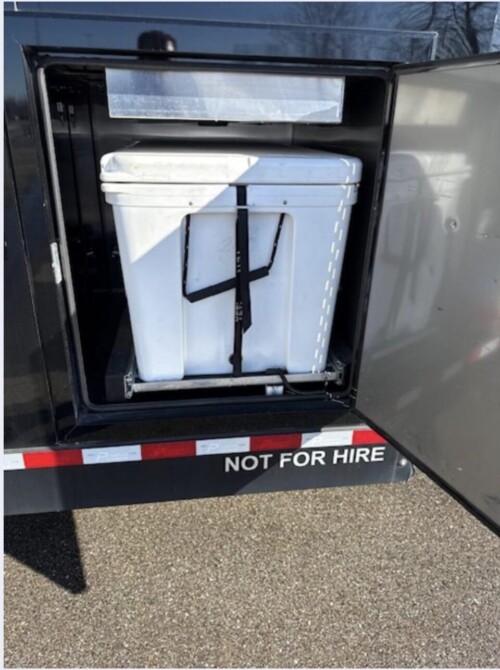 2019 Pegasus 40' Gooseneck, Generator, (2) A/C Units, (2) Power Awnings, (2) Fold Down Sleeper/Sofas, Immaculate - Image 18
