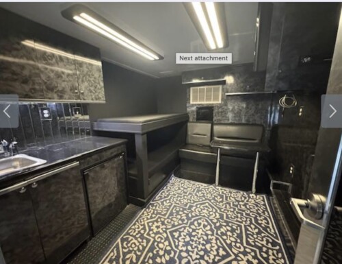 1998 KW T-2000 550HP CAT, 18 Speed, Gold Rush Aluminum 3 Car Transporter W/Living Quarters, Available Today - Image 9