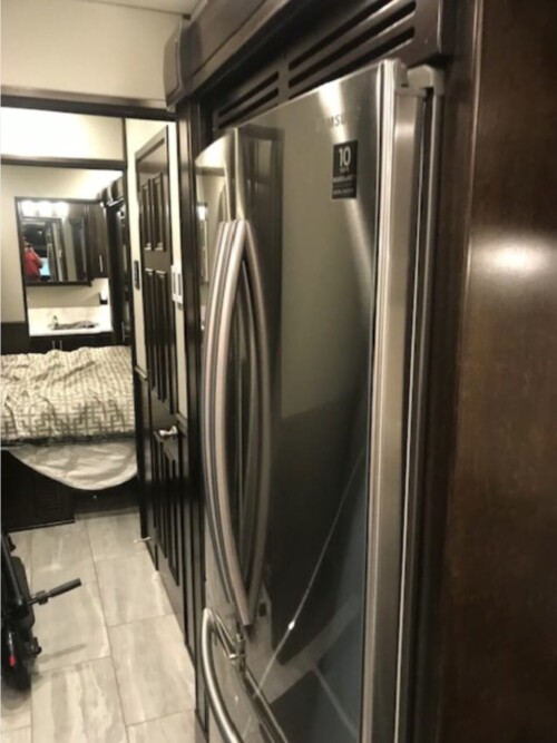 2021 Bath and 1/2 Quad Slide Renegade Cascadia, 24K Miles, Loaded, Immaculate - Image 8