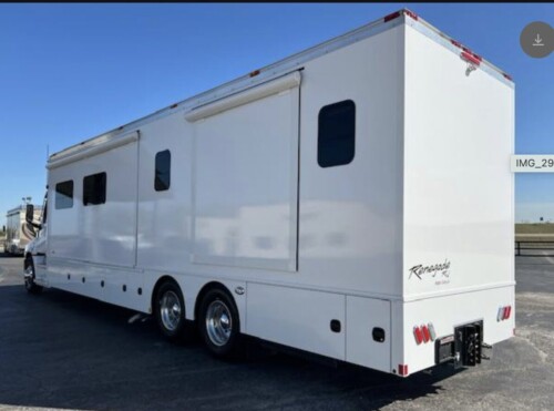 2021 Bath and 1/2 Quad Slide Renegade Cascadia, 24K Miles, Loaded, Immaculate - Image 24