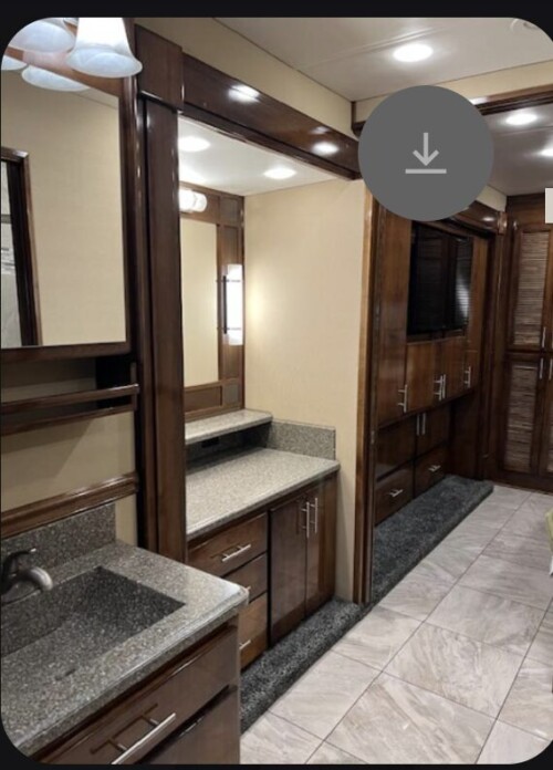 2018 Renegade Classic Cascadia Quad Slide Model 3400AM, 38K Miles, Cummins 600HP, Allison Automatic, Available Today - Image 38