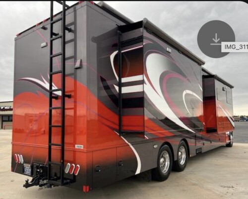 2018 Renegade Classic Cascadia Quad Slide Model 3400AM, 38K Miles, Cummins 600HP, Allison Automatic, Available Today - Image 4