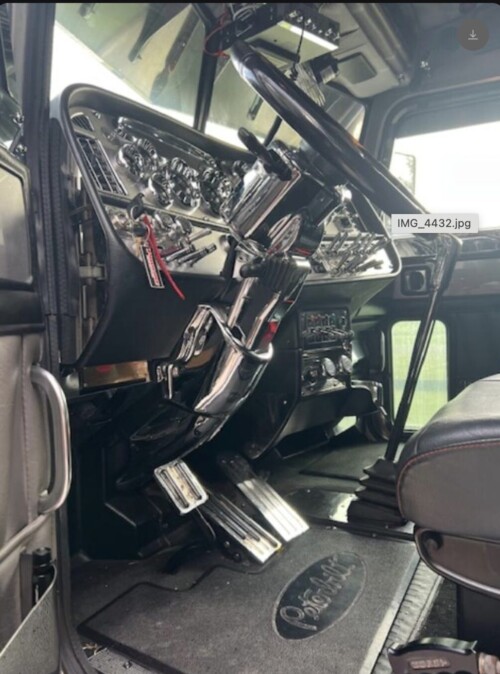 2005 Peterbilt 379X Big Cat 700+HP, All Options, - Image 37