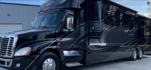 2016 Cascadia Triple Slide Showhauler Bunk Coach, 2 Bathrooms, Loaded, Available Today - Image 3