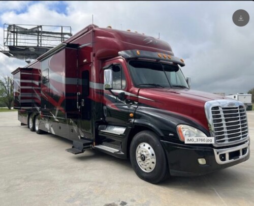 2013 Renegade 5 Slide rear Bunk Bed Model 3600MX, 600HP Cummins, 66K Miles - Image 4