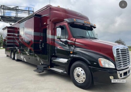 2013 Renegade 5 Slide rear Bunk Bed Model 3600MX, 600HP Cummins, 66K Miles - Image 7