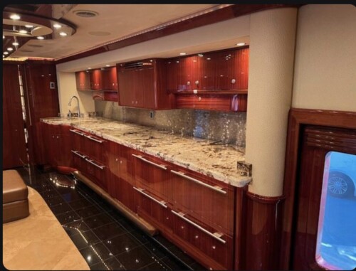 2010 Custom 7 Slide Living Quarters, 2 Bedroom/Bathrooms, Big Salon, Awesome Unit - Image 21