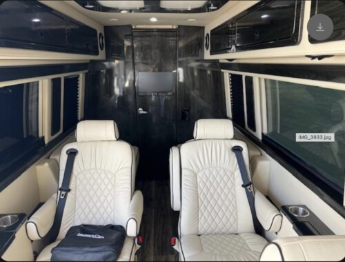 2021 Mercedes Luxe Midwest Automotive Designs Van D-6, 18K Miles, Pristine - Image 17