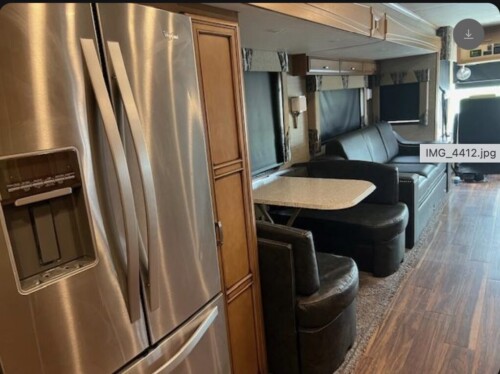 2019 Newmar Ventana Model 4037 Triple Slide, 360HP, 23K Miles, Available Today - Image 15