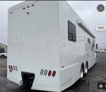 2004 NRC Columbia Coach, Completely Remodeled by NRC in 2012, - Image 6