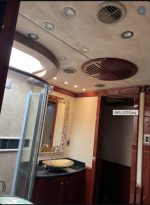 2010 Custom 7 Slide Living Quarters, 2 Bedroom/Bathrooms, Big Salon, Awesome Unit - Image 27