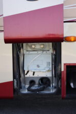 2008 Columbia Triple Crown Silver Crown Coach, 134K Miles, Loaded - Image 26