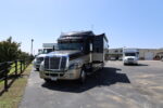 2016 XL Triple Slide Bunk 2 Bath Cascadia, 525 Cummins, Automatic, 107K Miles - Image 3