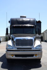2008 Silver Crown Dual Slide 70K Miles, 515 Detroit, Automatic, Loaded, Available Today - Image 3