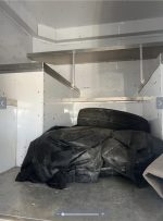 2004 Featherlite 39' Aluminum Gooseneck, Generator, Awning, Office. - Image 9