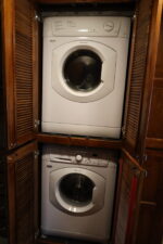 2017 Verona Dual Side bath 1/2 Coach, 28K Miles, Loaded, Available Today - Image 18