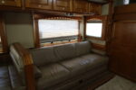 2017 Dual Slide NRC Cascadia, Loaded, 197K Miles, Lots of Sleeping, Immaculate - Image 22