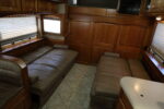2017 Dual Slide NRC Cascadia, Loaded, 197K Miles, Lots of Sleeping, Immaculate - Image 32