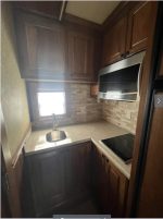 2018 Wild Side 379 Peterbilt Dual Slide Toterhome, C-13 Cat, 18 Speed Auto Shift - Image 24