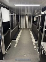 KW & 2013 T&E 44' Tilt Lift Gate Transporter, Bathroom W/Shower, Lounge, Pristine Rig - Image 28