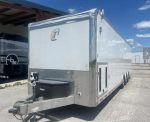 2016 Intech 32' Aluminum Tag, Pro Awning, A/C, Generator, Lots of Cabinets & Storage - Image 2