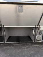 2010 Cascadia Showhauler Dual Slide Garage Coach, DD-15, Automatic, 155K Miles - Image 19