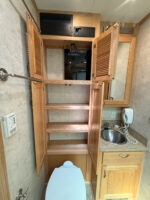 2010 Cascadia Showhauler Dual Slide Garage Coach, DD-15, Automatic, 155K Miles - Image 37