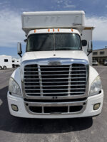 2010 Cascadia Showhauler Dual Slide Garage Coach, DD-15, Automatic, 155K Miles - Image 43