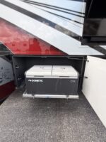 2021 Renegade Cascadia Triple Slide Totor - Image 13