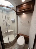 2020 Verona LE Triple Slide Coach, 49K Miles, 350HP Cummins, Washer/Dryer, Loaded - Image 19