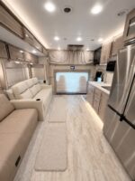 2024 Peterbilt Renegade Totorhome- NEW - Image 8