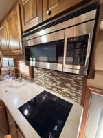 2015 NRC Triple Slide Coach, 120k Miles, Loaded - Image 22