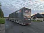 2026 Peterbilt 589 72" Flattop with 2006 56' T&E Semi Trailer - Image 4