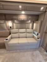 2024 Peterbilt Renegade Totorhome- NEW - Image 14