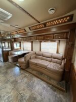 2015 NRC Triple Slide Coach, 120k Miles, Loaded - Image 11