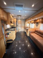 2014 ShowHauler Twin Tandem Totorhome, 342K Miles - Image 9