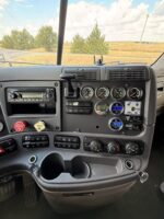 2014 ShowHauler Twin Tandem Totorhome, 342K Miles - Image 27